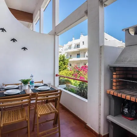 T2 Duplex Com Piscina Apartment *