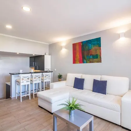 Apartment T2 Duplex Com Piscina