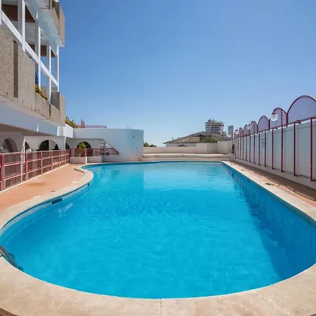 T2 Duplex Com Piscina Albufeira