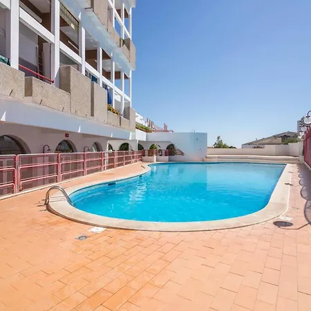 Apartment T2 Duplex Com Piscina *
